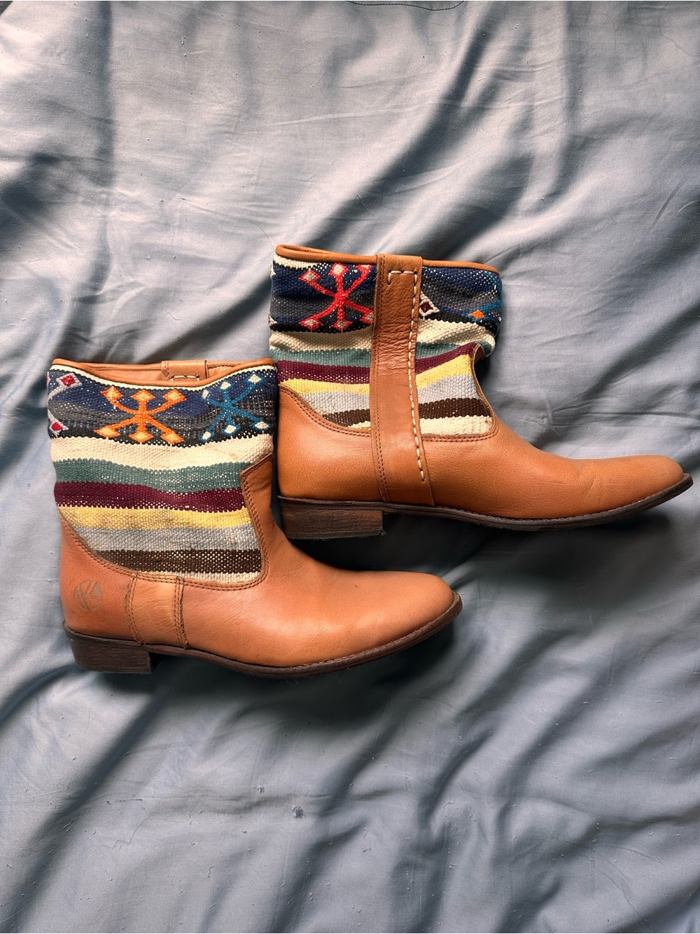 Women’s Tan Leather Ankle Boots with Multicolor Knit Shaft, Women size 10
